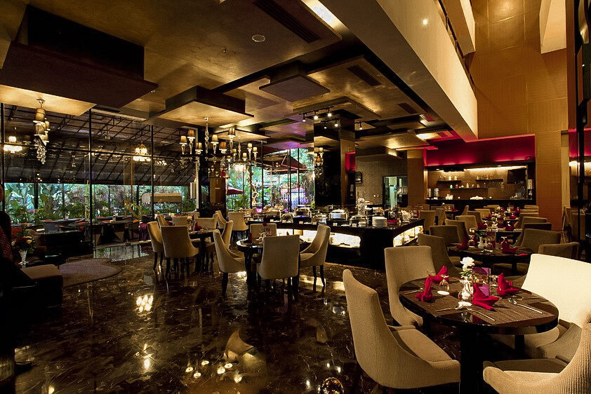 The Amaroossa Bandung The Roses Coffee Shop 2