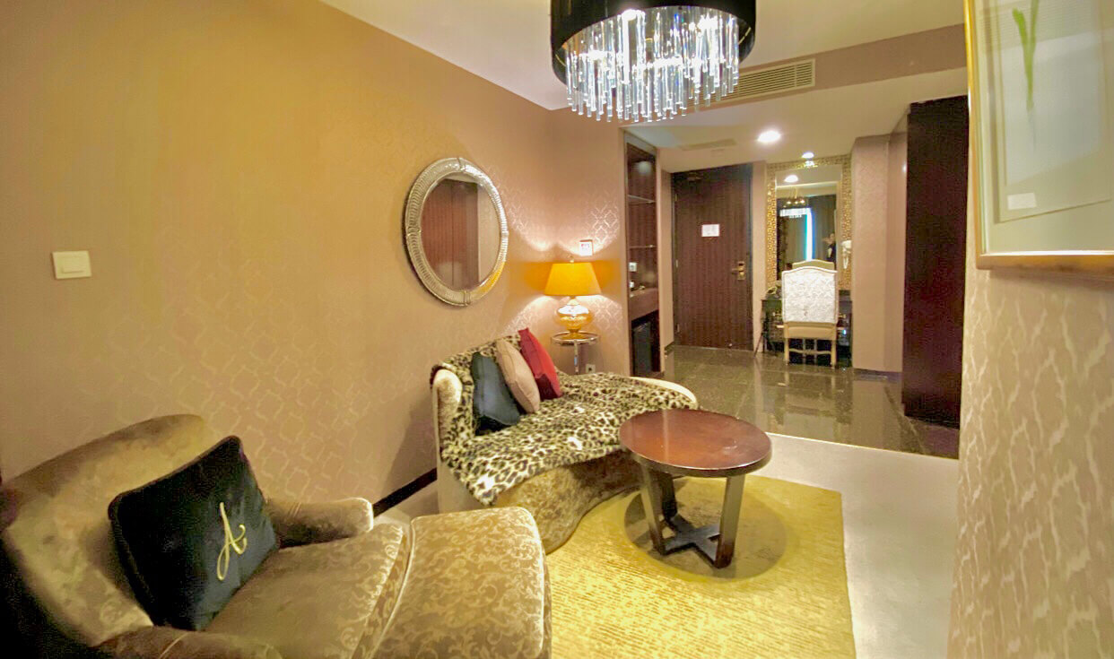 Amaroossa Grande Bekasi Suite 3