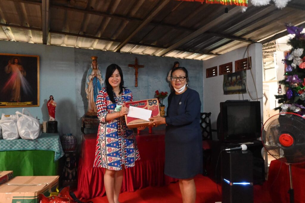CSR Natal Amaroossa Hotel Indonesia